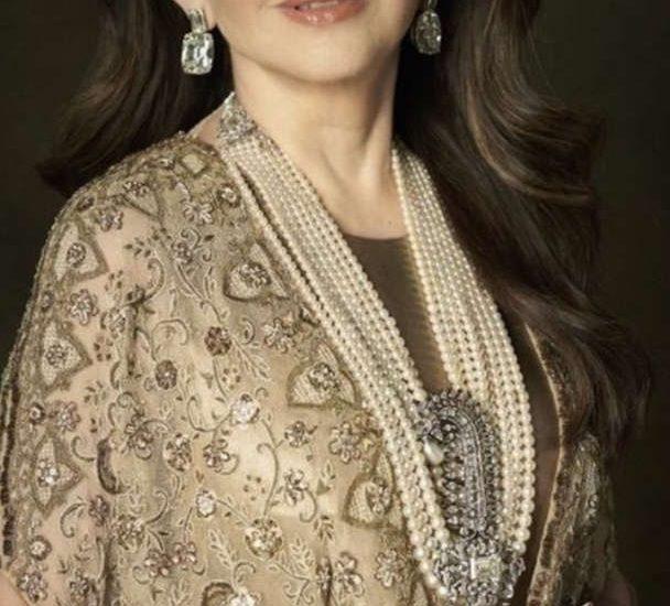 “Elegance Redefined: Nita Ambani Gowns”