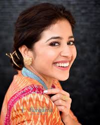Shweta Tripathi
