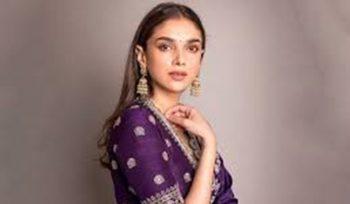 Aditi Rao Hydari At ‘The Promised Land’ Book Release