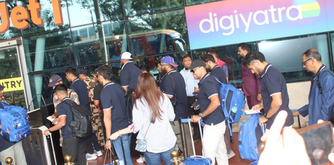 Mumbai Indians Cricket Team Spotted At Domestic Airport-Photos