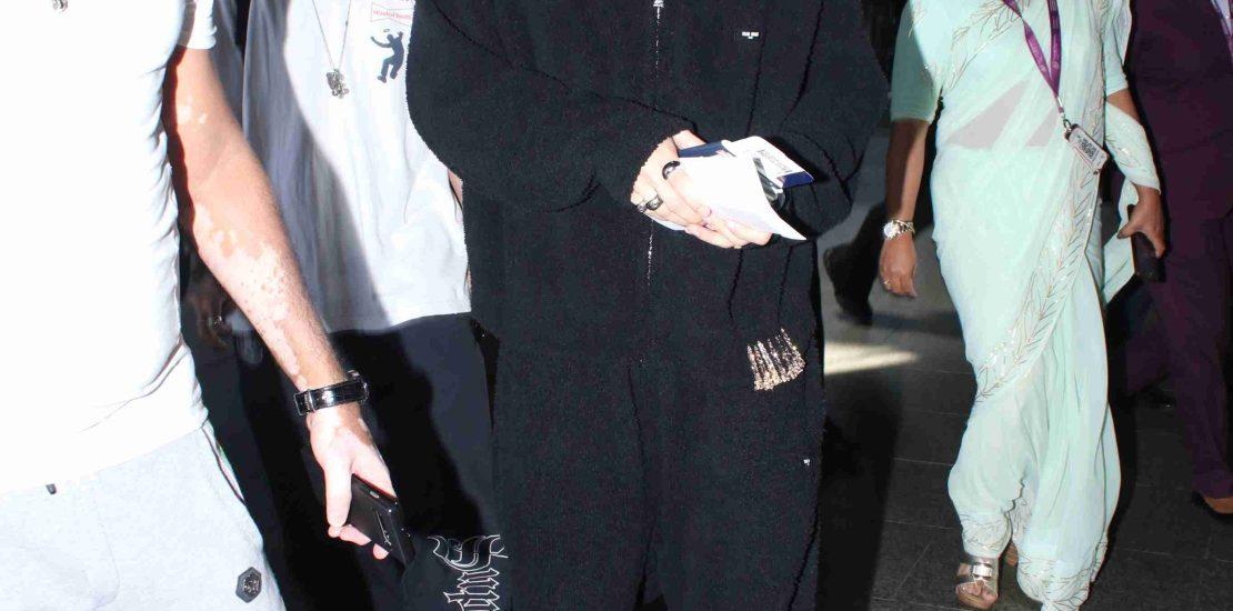 Jackson Wang Spotted At Mumbai Airport Arrival-Photos