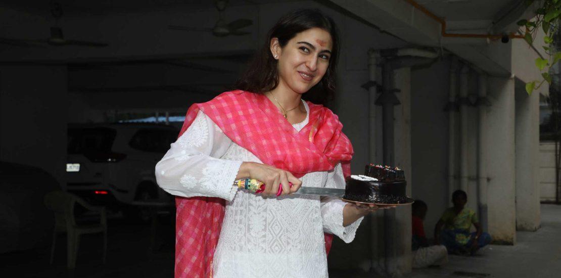 Sara Ali Khan — birthday vibes with the media!