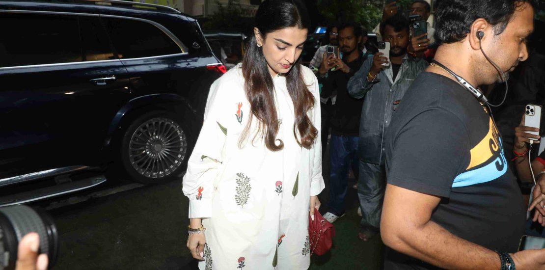 Dia Mirza, Mira Kapoor & Other Celebs At Prayer Meet Of Pooja Dadlani’s Mother In Law Jyoti Gurnani-PHOTOS